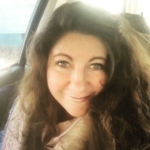 Meet your Posher, Rochelle